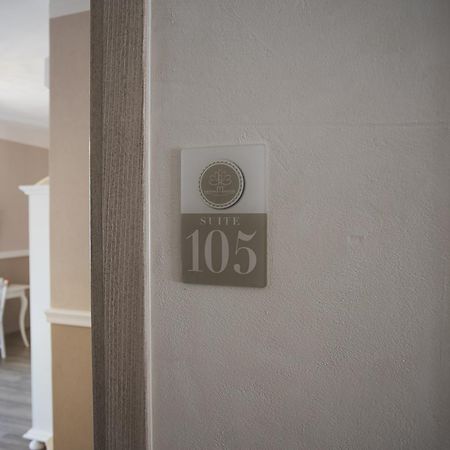אולביה Les Suites Magnolia מראה חיצוני תמונה